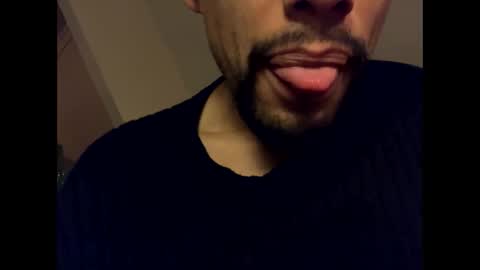 So many nice and hot women streaming.. Love you girls do it online show from March 10, 12:50 am