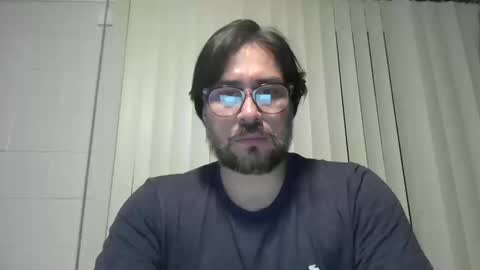 Snapshot of vesturelove chatting on October 14, 4:26 am vesturelove online show from October 14, 4:26 am