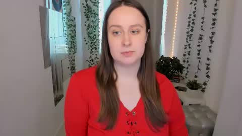 Camilla online show from June 14, 5:09 am