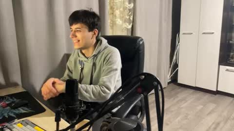 vialeras online show from January 19, 12:37 pm