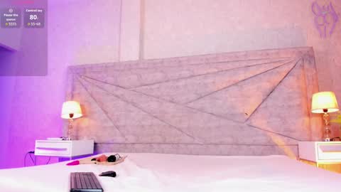 Snapshot of vianylove chatting on October 2, 9:46 pm Viany online show from October 2, 9:46 pm