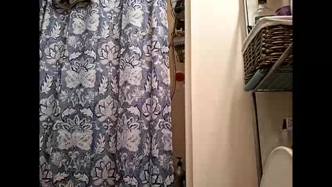 vibenfeelingood online show from November 3, 10:22 pm