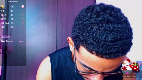 Vic online show from December 23, 11:17 pm