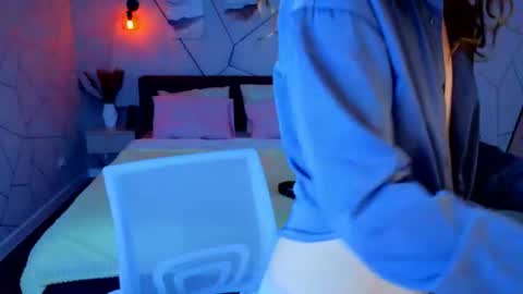 vicki_milles online show from June 14, 4:42 pm