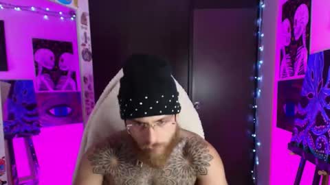 vickingcock7 online show from March 16, 5:44 am