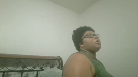 vickiryder56 online show from April 13, 2:05 am