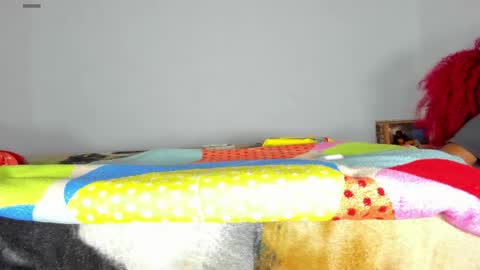 vicky manuela online show from April 15, 5:22 am