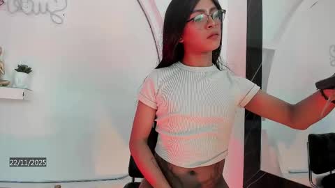 vicky_hottman online show from November 23, 4:43 am