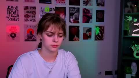 vicky_kim online show from July 7, 7:18 pm