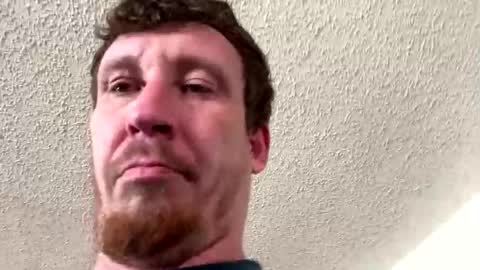 vicrobertson595 online show from March 23, 8:03 pm