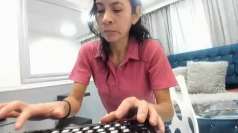 Victoria  grey  online show from April 29, 8:02 pm