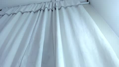 valentina online show from September 20, 11:35 am