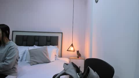 valentina online show from November 3, 11:11 am