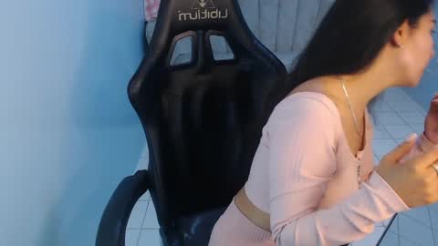 Victoria online show from April 1, 1:41 pm