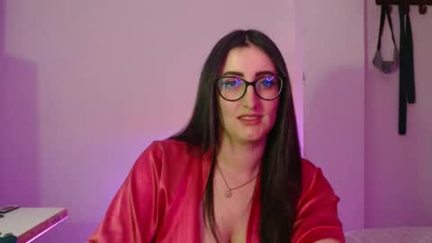 Victoria online show from January 9, 8:47 pm