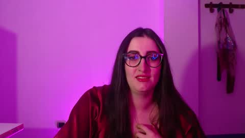 Victoria online show from January 17, 8:50 pm