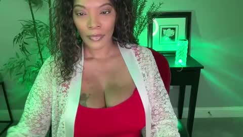 Victoria online show from March 6, 8:05 pm