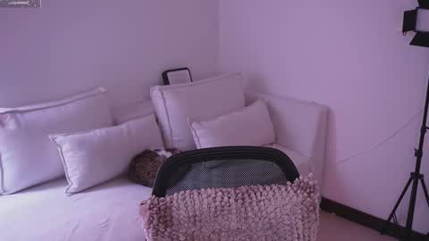 Victoria online show from September 28, 4:38 pm