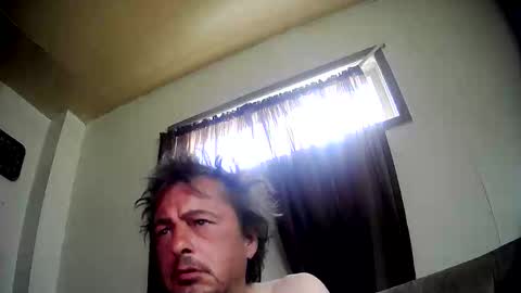 vids1977 online show from June 7, 12:43 pm