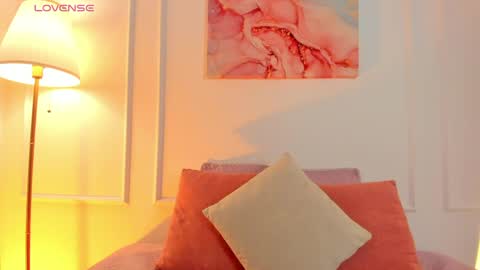 VIOLET MOON online show from April 11, 11:58 am