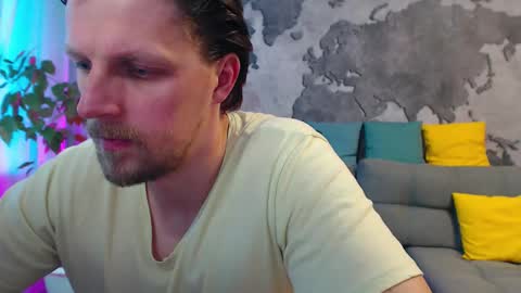 vikingchrisss online show from April 17, 10:17 am