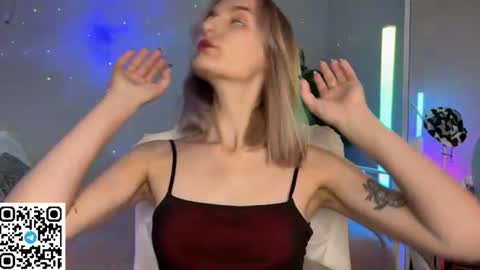 Vikky online show from July 23, 1:52 am