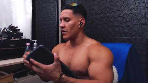 Viktor Herrera online show from September 17, 4:32 pm