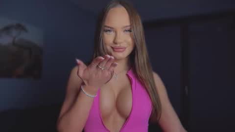 Viktoria www online show from December 22, 8:59 pm