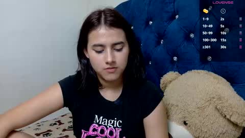 vikysexy28 online show from March 9, 5:56 am