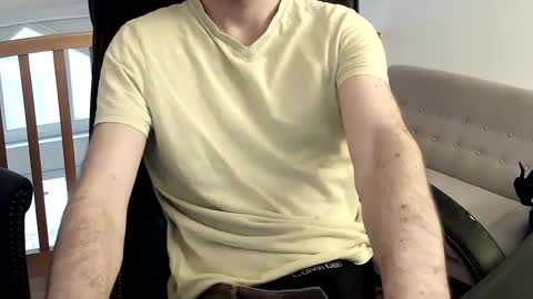 Snapshot of vince_du_80 chatting on February 7, 9:16 am Vince online show from February 7, 9:16 am