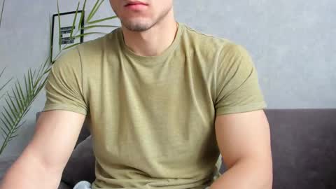 Vincent.  uncut 18cm online show from February 27, 8:56 am