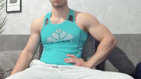 Vincent.  uncut 18cm online show from February 10, 6:03 pm