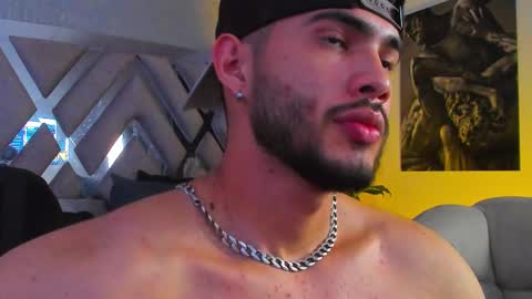 Vincent online show from March 29, 8:49 am