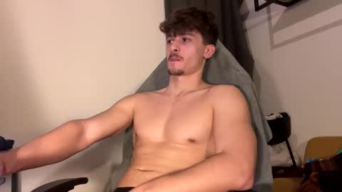 vincentprice69 online show from February 14, 10:12 pm