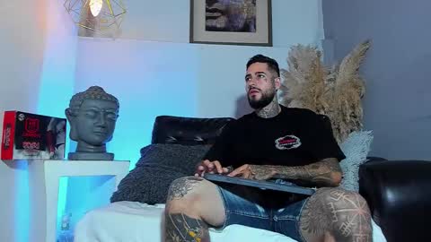 Vincent Sartori online show from March 13, 10:46 pm