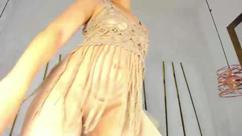 violeet_gray online show from November 4, 12:06 pm