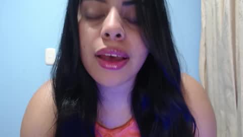 Violeta online show from October 20, 12:10 pm