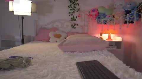 violeth___ online show from July 29, 11:10 am