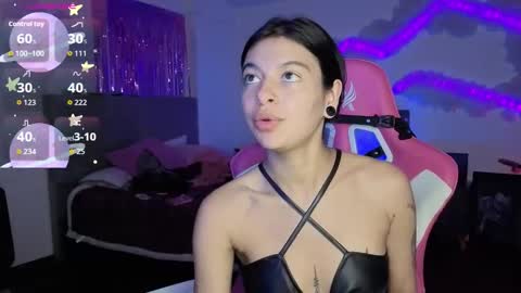   online show from March 22, 8:13 pm