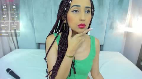 Violett  online show from February 9, 12:09 pm