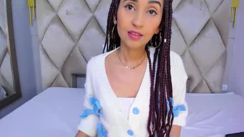 Violett  online show from March 20, 9:09 pm