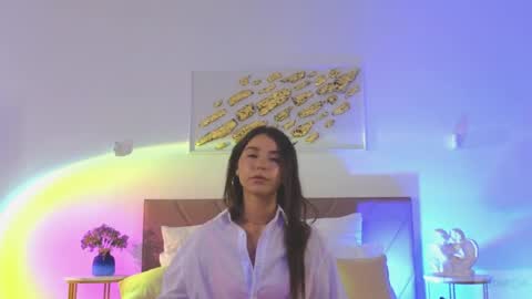 violetta_finch online show from May 14, 10:24 am