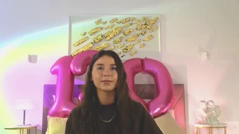 violetta_finch online show from October 26, 11:11 am