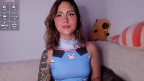 Violette  online show from January 10, 1:22 am