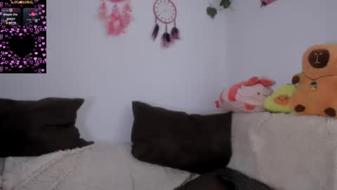 Violette  online show from October 11, 6:22 pm