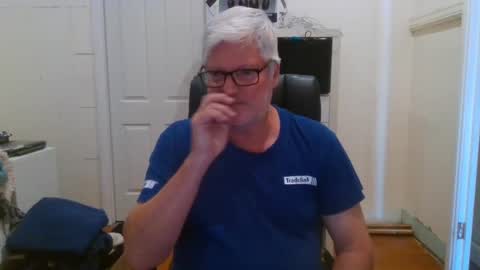 Snapshot of viper654321 chatting on January 28, 12:05 am viper654321 online show from January 28, 12:05 am