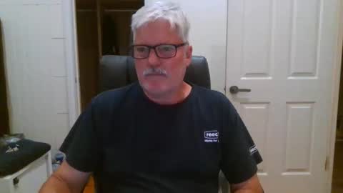 Snapshot of viper654321 chatting on September 19, 8:07 am viper654321 online show from September 19, 8:07 am