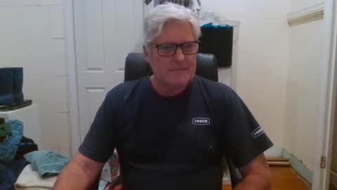 Snapshot of viper654321 chatting on December 2, 8:03 am viper654321 online show from December 2, 8:03 am