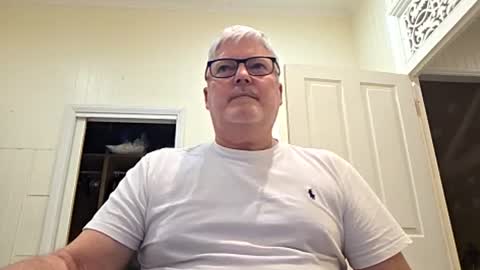 viper654321 online show from July 4, 7:56 am