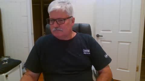 Snapshot of viper654321 chatting on September 23, 7:57 am viper654321 online show from September 23, 7:57 am